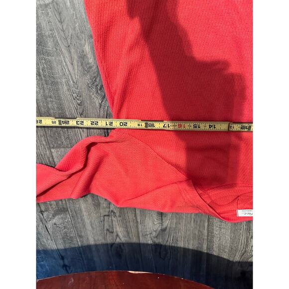 We The Free Women's Red Waffle Knit Oversized Pullover Top Size Large - Picture 6 of 7